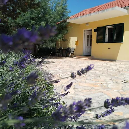 Hotel House With A Parking Space Mirca, Brac - 22257 3*